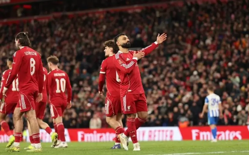 رغم الصعوبات.. محمد صلاح يحافظ على مكانته بين نجوم العالم